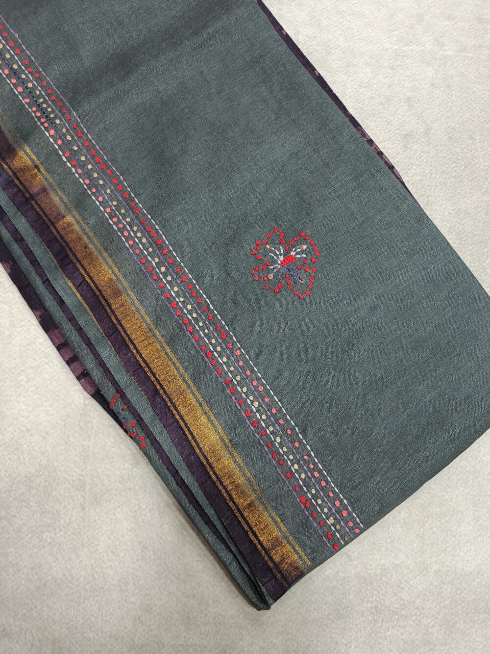 Cotton Saree with French Knort Handwork