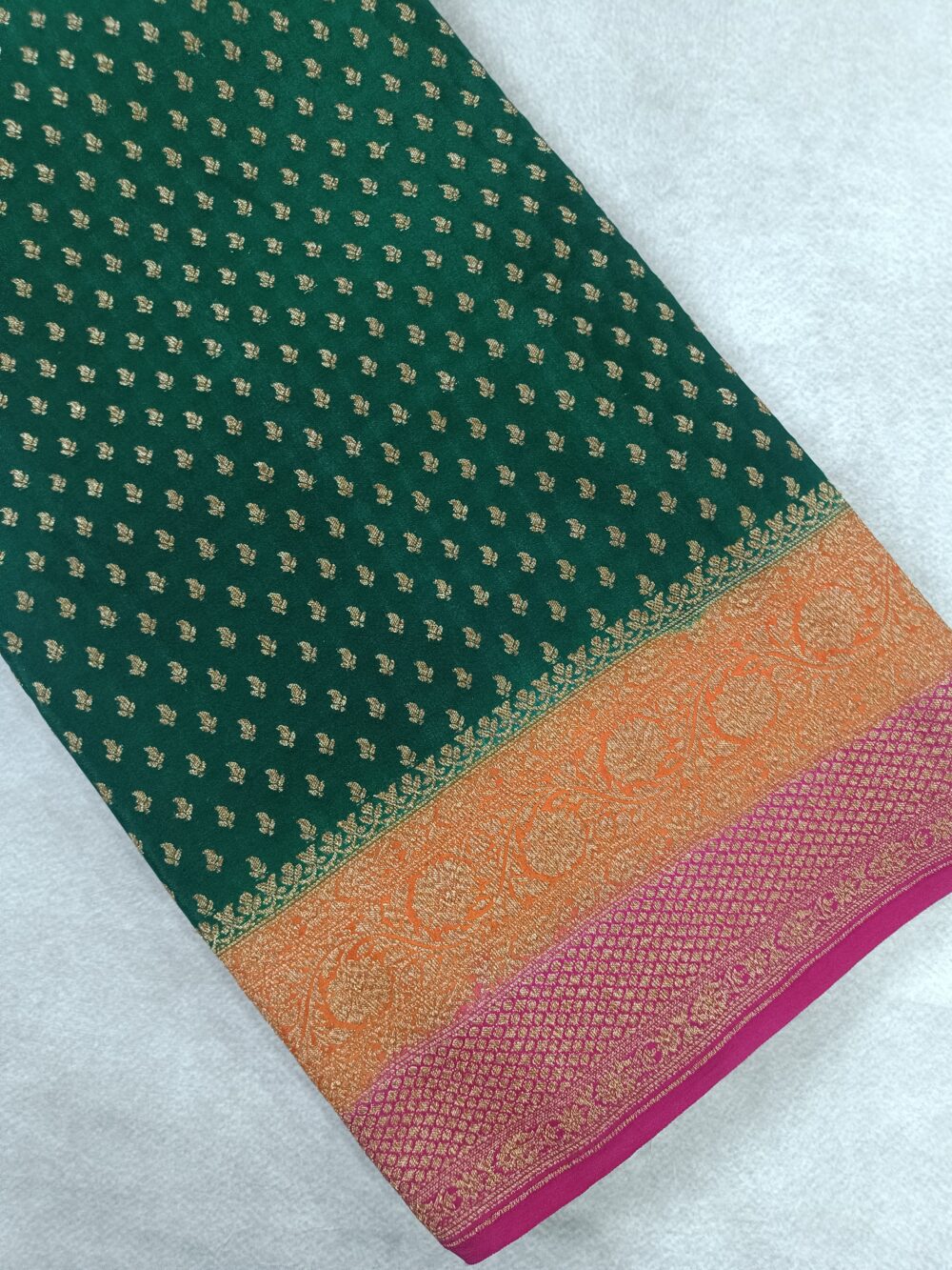 Pure Crepe Banarasi 3D Saree