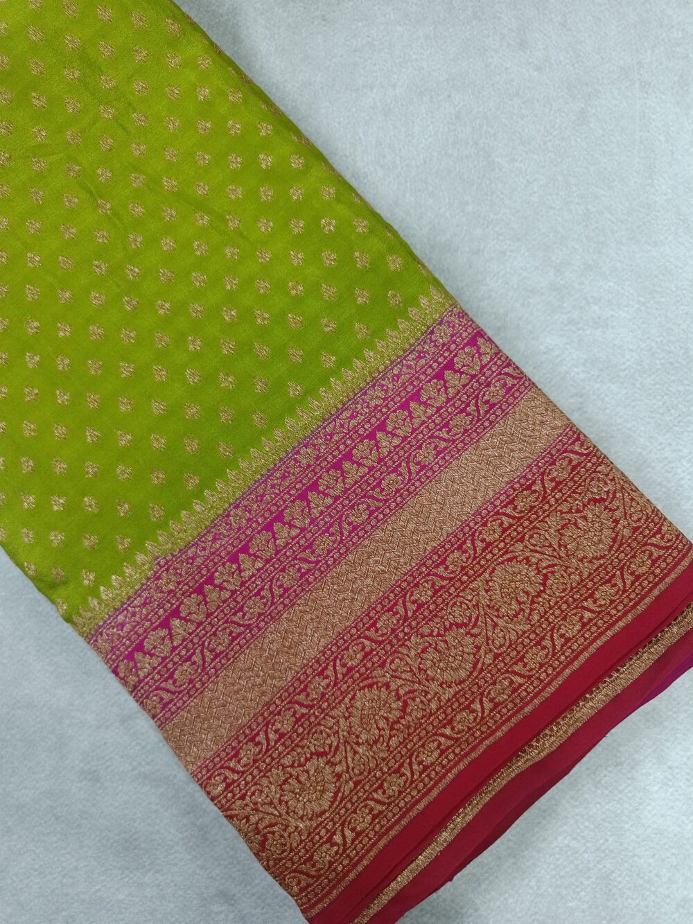 Pure Crepe Banaras 3D Saree